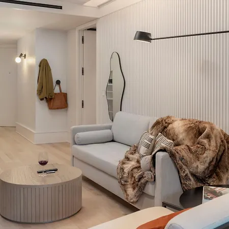 Savoy Insular Ii By An Island Apartman *