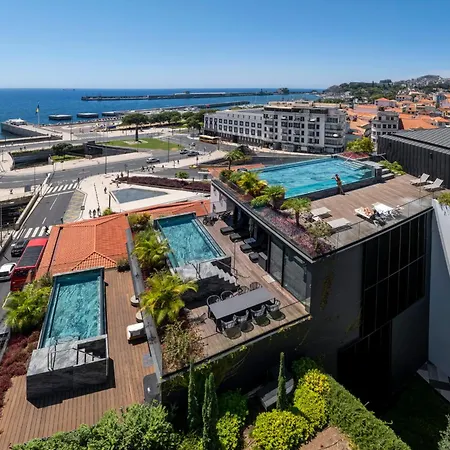 Savoy Insular Ii By An Island Appartement
