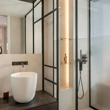 Savoy Insular Ii By An Island Apartment