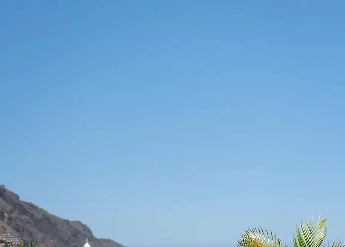 Savoy Insular Ii By An Island